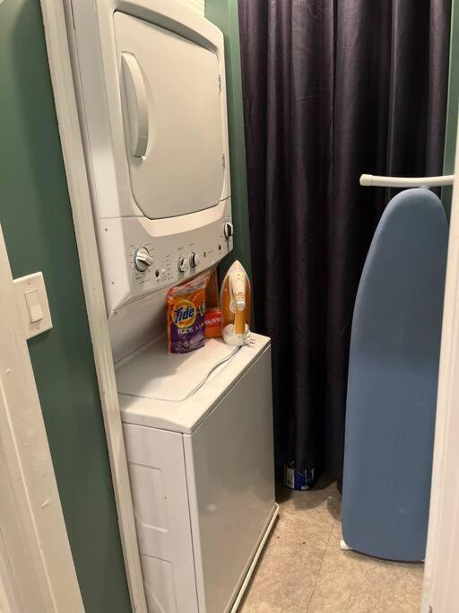 Trendy West Town Flat - 2 Bed / 1.5 Bath W Parking Apartman Chicago Kültér fotó